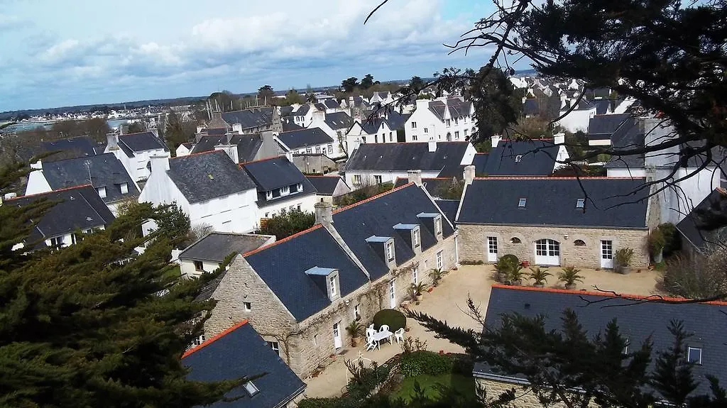 Hotel Ferme de Poulpeye à Loctudy 0*,  France